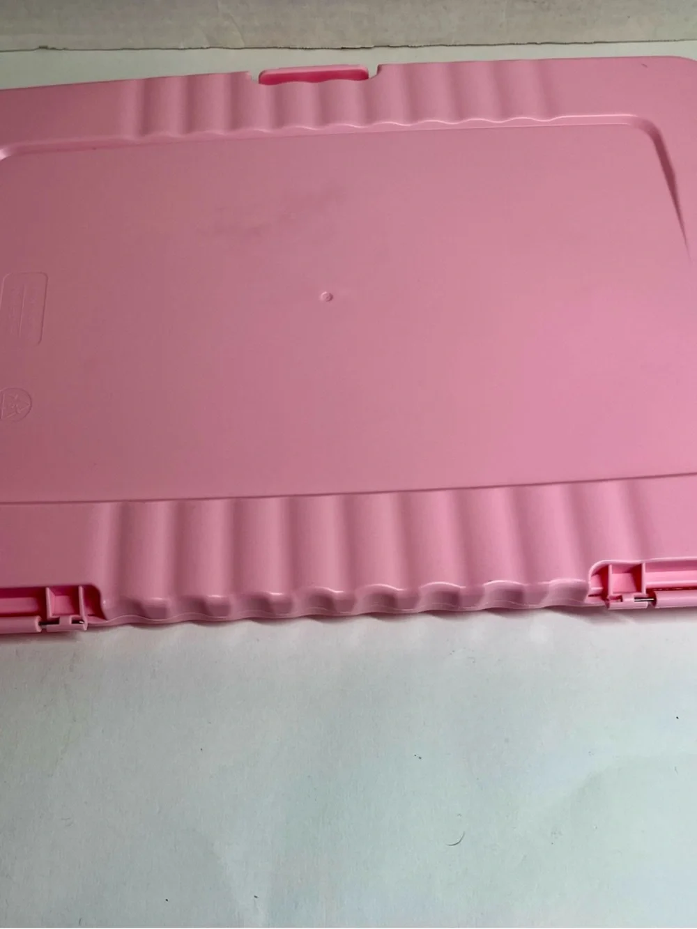 PINK BREAST CANCER AWARENESS CLIPBOARD STORAGE HARD CASE (9 1/2 x 14)